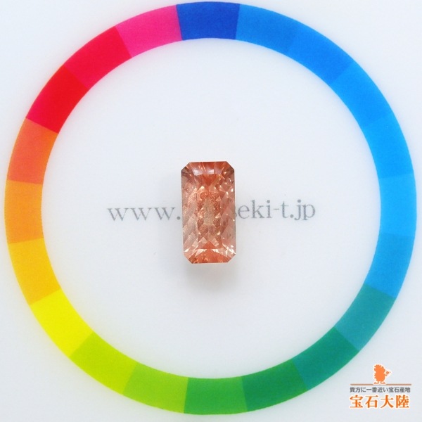 天然オレゴンサンストーン 1.91ct 【コンケーブ】 ラブラドライト