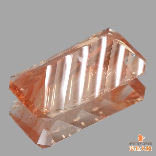 天然オレゴンサンストーン 1.91ct 【コンケーブ】 ラブラドライト