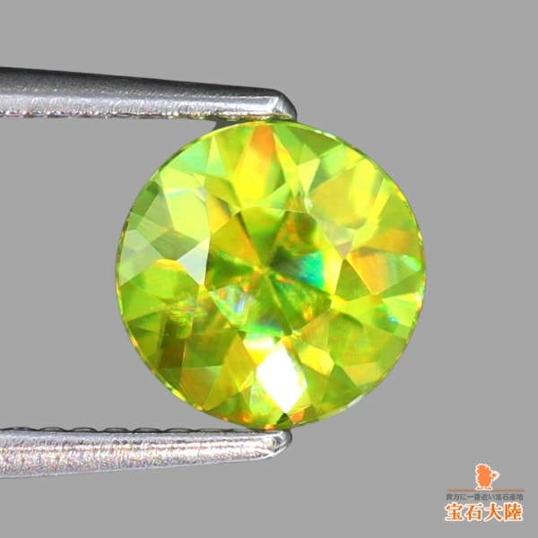 天然スフェーン 0.50ct 【グリニッシュイエロー】 マダガスカル