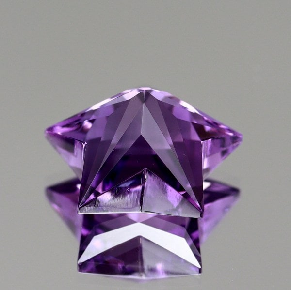 天然アメシスト 10mm 【スター】 ワンランクアップの輝き