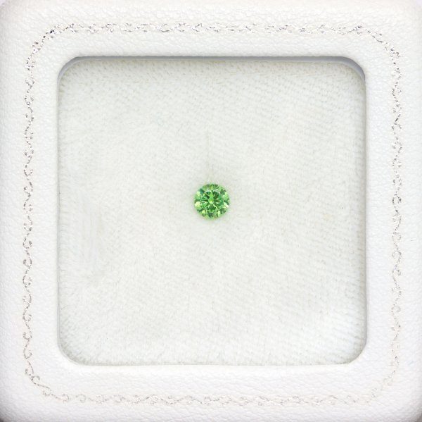 天然デマントイドガーネット 0.40ct 【ロシア】