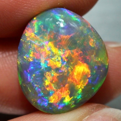 天然ブラックオパール 11.52ct 【全面美遊色】 トッピン