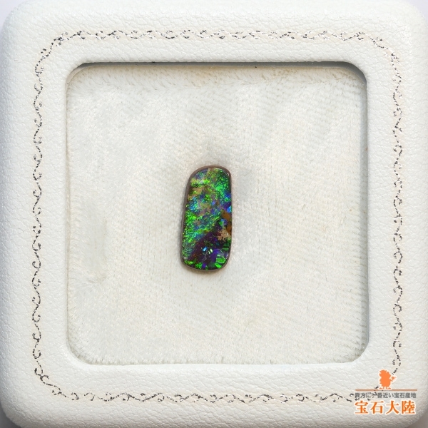 ♥　天然石（ボルダーオパール）のピクチャーストーン✨✨ 天然ボルダーオパール 2.74ct 【メタリックグリーン遊色】オーストラリア