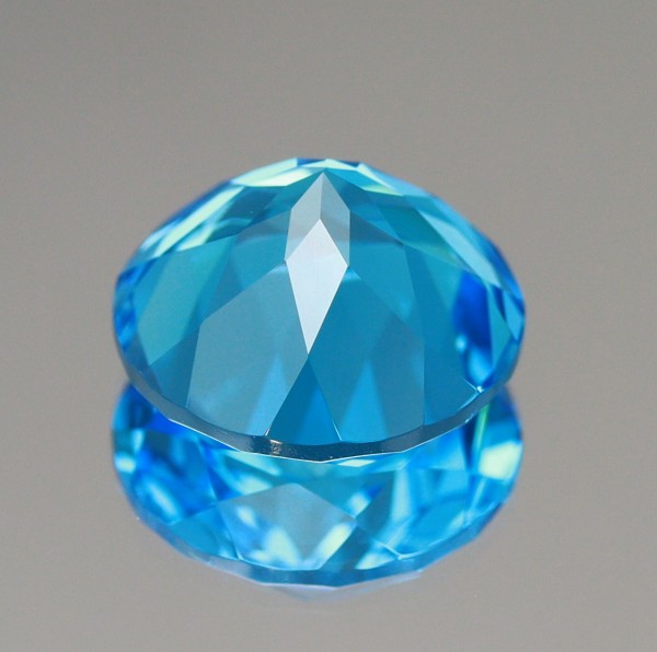 天然トパーズ 10mm  【ラウンド】 スイスブルー ワンランクアップの輝き