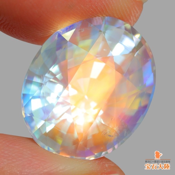 おっくん　究極品質　虹纏う幻色彩　レインボーオーロラホワイトラブラドライト 高品質 5A ホワイトラブラドライト（レインボームーンストーン