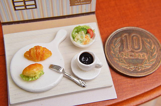 ★【販売終了】ミニチュアフード モーニングセット(陶器) 作家：糟谷由美子さん [品番：26432][m-s]【ネコポス配送対応】