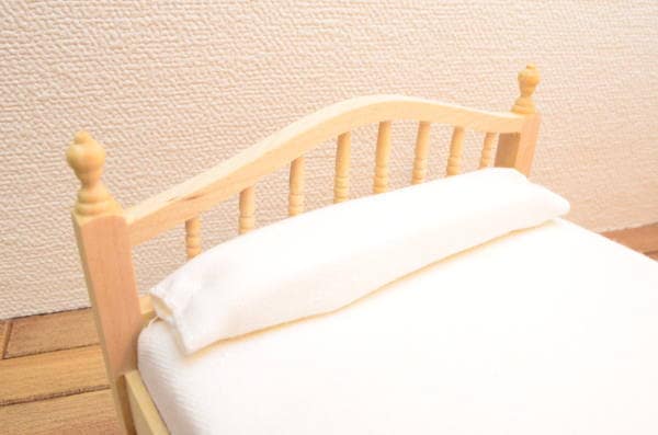 ミニチュア家具 クラシック ダブルベッド ヘッドボートバー