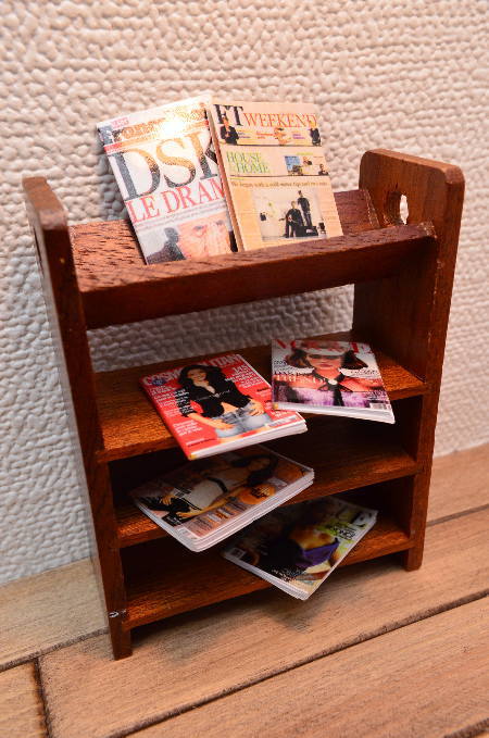 ミニチュア雑貨 マガジンラック 雑誌6冊付き [M46M] [m-s][imp