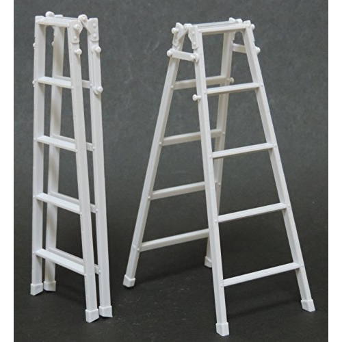 ミニチュア雑貨 1/12スケール 脚立 折りたたみ式 2脚セット プラモデル (ピンクタンク pinktank) [m-s]【ネコポス配送対応】