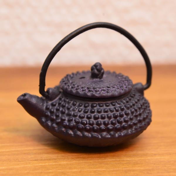 1005 鉄器 鉄瓶 小 花 桜 梅 ミニチュア その2