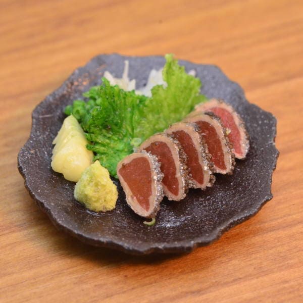 ミニチュアフード カツオのたたき 作家：糟谷由美子さん [品番：28368] [m-s]【ネコポス配送対応】