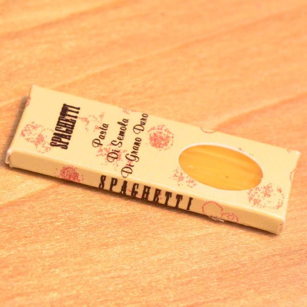 ミニチュアフード パスタ 箱タイプ(C) 作家：ミニチュア工房 利佳 さん [品番：28716] [m-s] 【ネコポス配送対応】