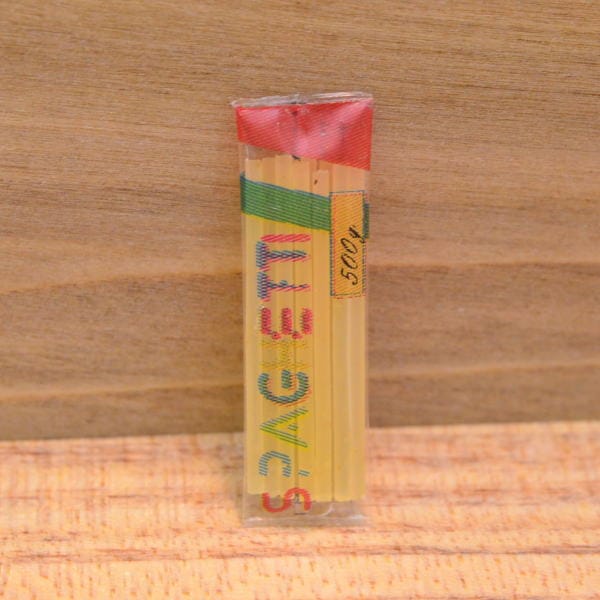 ミニチュアフード パスタ 袋タイプ(C) 作家：ミニチュア工房 利佳 さん [品番：28720] [m-s] 【ネコポス配送対応】