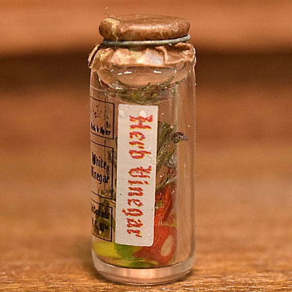 ミニチュアフード ハーブビネガー(B) 作家：ミニチュア工房 利佳 さん [品番：31859][m-s]【ネコポス配送対応】