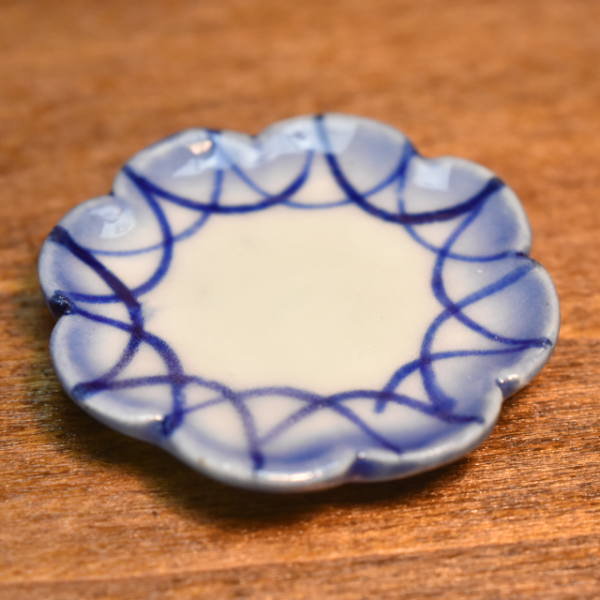ミニチュア雑貨 陶器のお皿 花形 [SMMMP004] ※在庫限り [m-s