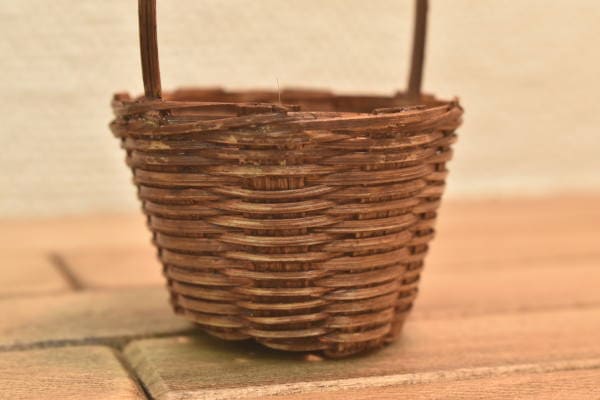 【廃番】ミニチュア雑貨 編みかご バスケット [SM-WCK04] [m-s]【 ネコポス不可 】【C】