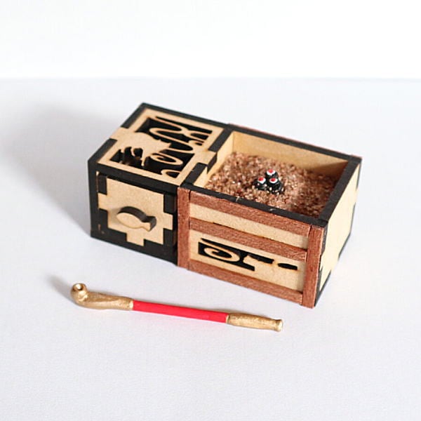 猫のミニチュア キセル台 たばこ付 1/12スケール ドールハウス [m-s]【 ネコポス不可 】【C】