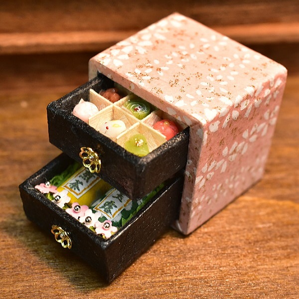 送料無料】ミニチュアフード 母の日 ミニ箪笥(たんす)ボックス入り