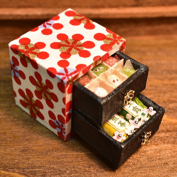 ミニチュア箪笥（たんす）【木箱入り】 送料無料】ミニチュアフード 母の日 ミニ箪笥(たんす)ボックス入り