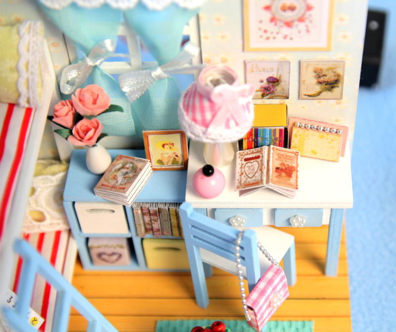 ミニチュアキット 子供の頃の思い出 [D014] ドールハウス