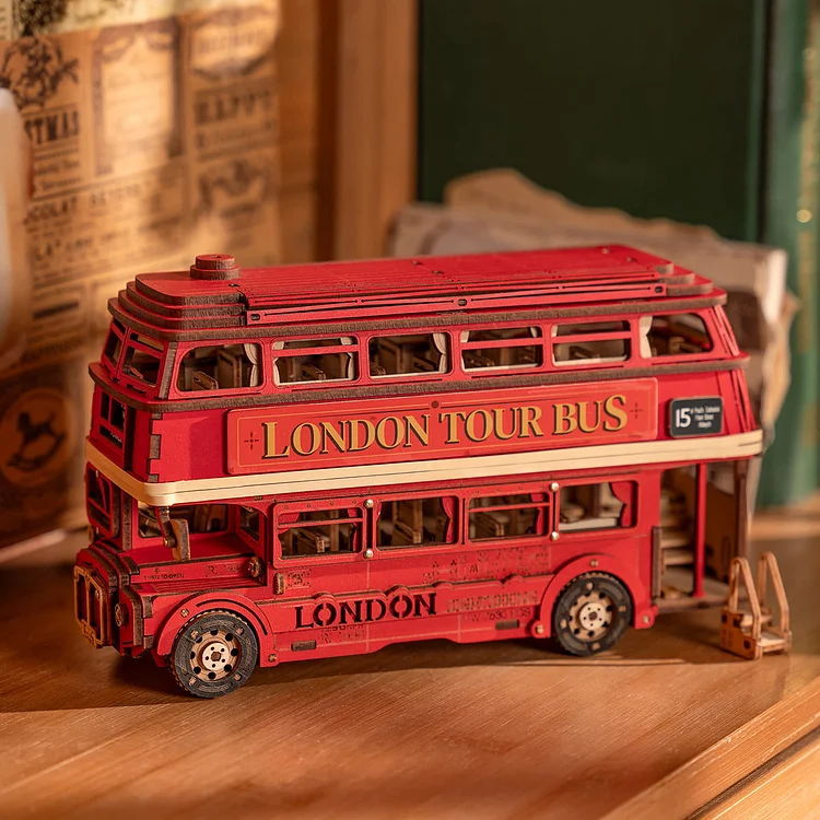 木のおもちゃ　ロンドンバス　London Bus ミニチュア　1点もの　限定品 木のおもちゃ ロンドンバス London Bus ミニチュア 1点もの 限定