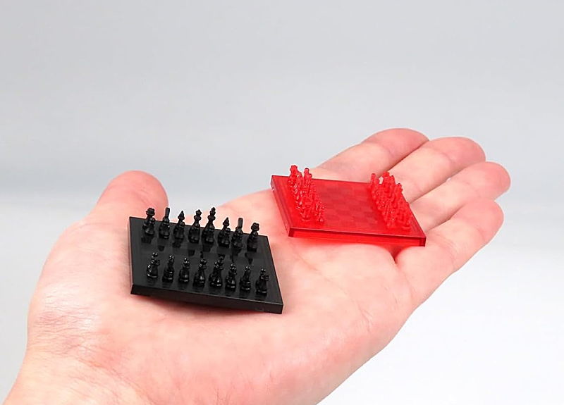 プリプラ フィギュアでチェス クリアレッド×ブラック【ネコポス配送