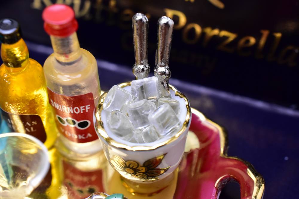 送料無料】【Reutter】ロイターポーセリン ミニチュア雑貨