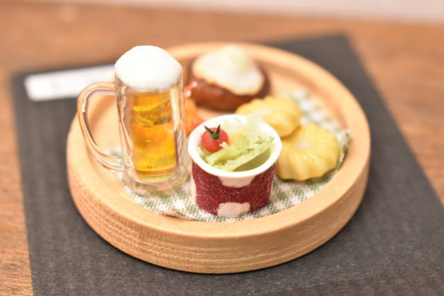 洋書　miniature food masterclass ミニチュアフード Miniature Food Masterclass: Materials and Techniques for
