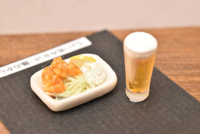 展示のみ】ミニチュアフード 「ちょい呑みセット 鶏のからあげ」 作家