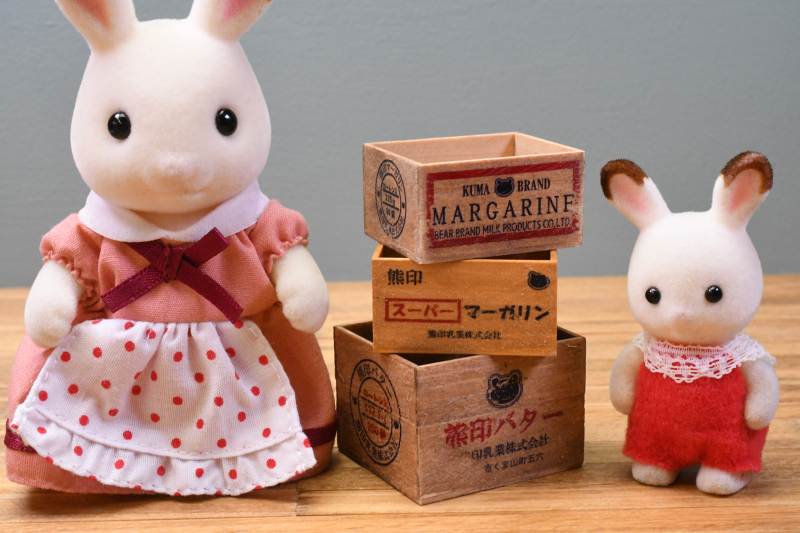 ミニチュア「木箱(B)」 (1/12スケール) 作家：Hungry Kumako