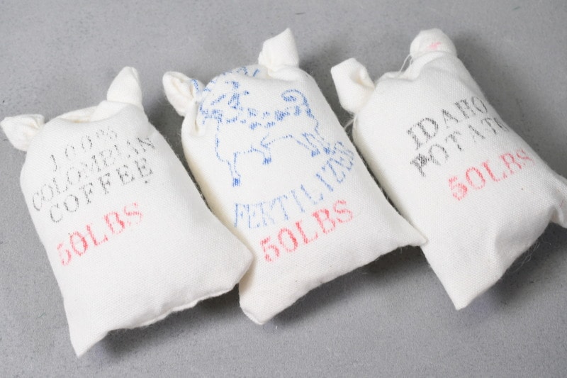 ミニチュアパーツ フードサック3個セット(A) ジャガイモ・肥料・コーヒー豆[C-11-A][m-s](ビリー)【ネコポス配送対応】【C】