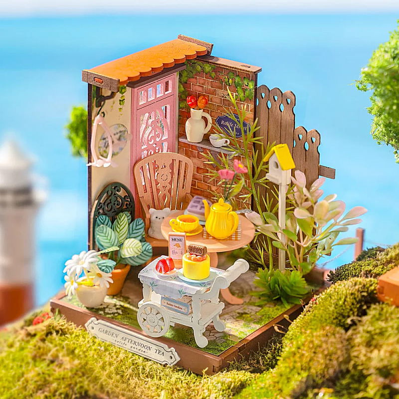 茶*ら様 My kitchen my garden　〜ハンドメイドミニチュア〜 ROBOTIME Rolife ミニチュアドールハウスキット ミニサイズ 【DS038