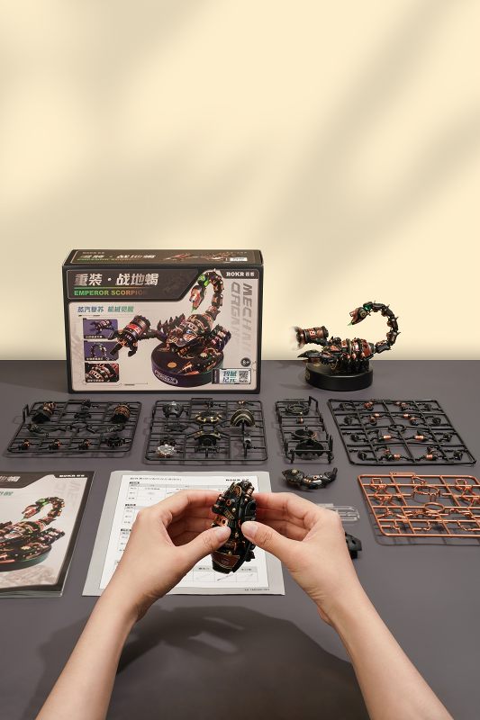 送料無料】ROBOTIME ROKR 3D立体パズル DIY金属昆虫モデル 【MI04