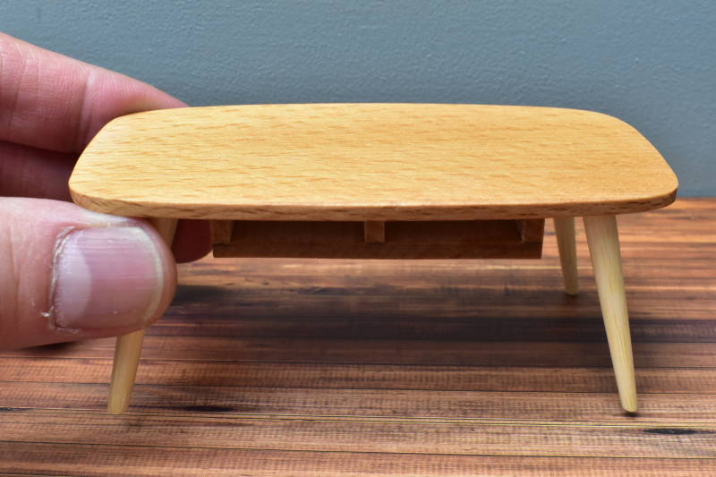 ミニチュア家具 1/12スケール ローテーブル [ZH001] [m-s]【 ネコポス