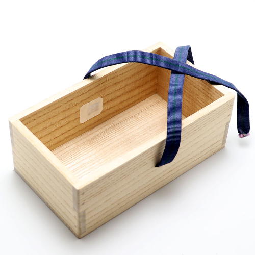 茶道具　茶掃箱セット　鹿皮紐 楽天市場】【茶道具】茶掃箱セット 鹿皮紐（木地茶漏斗） : にし