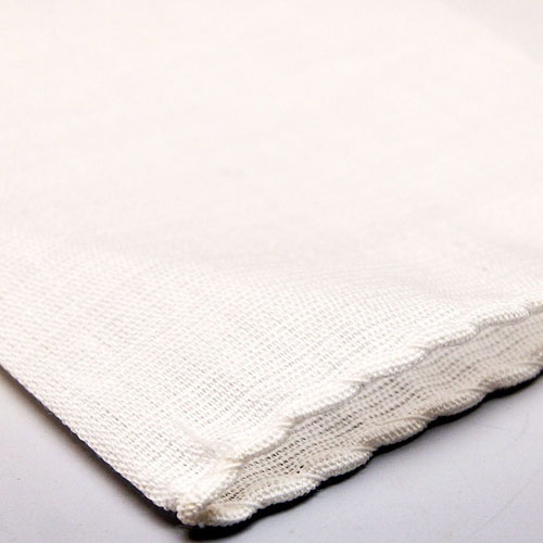 小茶巾 本麻 濃茶点前用 茶道具 麻布 茶器 茶筅 茶碗 棗 古帛紗 袱紗 茶巾 炭道具 灰 茶道具類 柄杓 水指 掛け軸 茶の湯道具 抹茶 お点前 水屋 お稽古