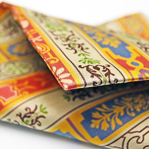 古帛紗 ロワール飾花文（しょっかもん） 龍村裂 茶道具 絹製品 正絹 裂布 茶器 茶筅 茶碗 棗 古帛紗 袱紗 茶巾 炭道具 灰 茶道具類 柄杓 水指 掛け軸 茶の湯道具 抹茶 お点前 水屋 お稽古