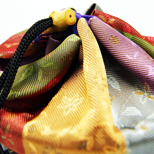 仕服付竹篭 和装バッグ 野点用 茶道具 茶器 茶筅 茶碗 棗 古帛紗 袱紗 茶巾 炭道具 灰 茶道具類 柄杓 水指 掛け軸 茶の湯道具 抹茶 お点前 水屋 お稽古