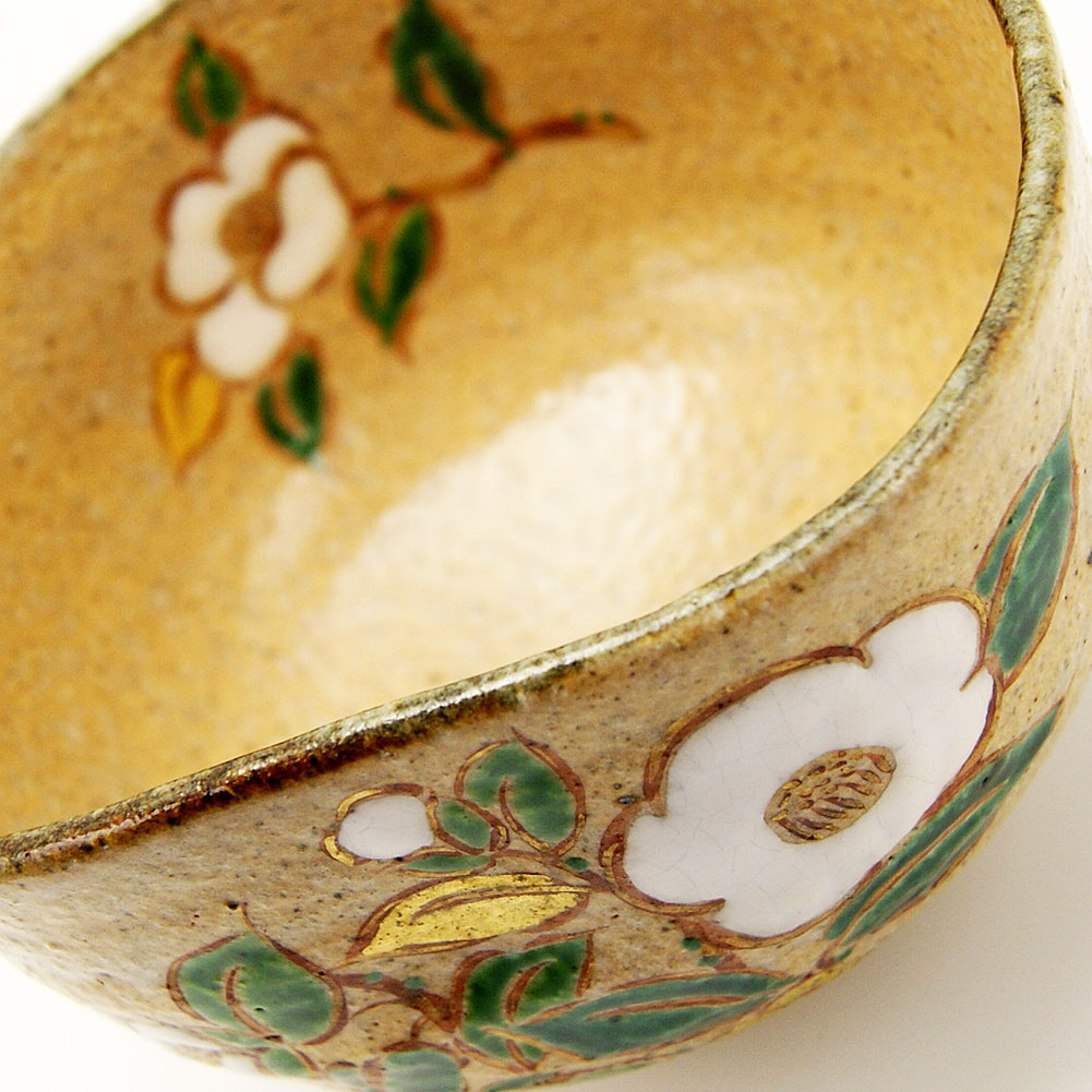 抹茶茶碗 椿絵 冬物 中村良二作 茶道具 Tea ceremony utensils 茶器 抹茶を点てる道具 竹製品 陶磁器 茶の湯道具 抹茶 matcha 茶道具類 お点前 水屋 お稽古用 美術品 裏千家 表流 表千家 千家 武者小路千家 薮内流