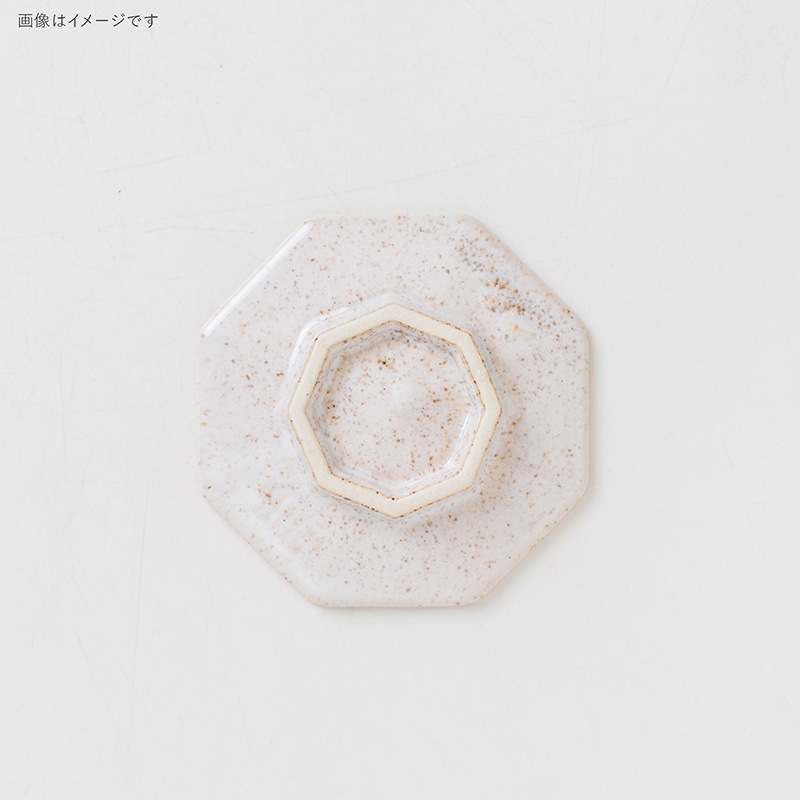 toiro plus(トイロプラス) 90八角小皿 シアーホワイト