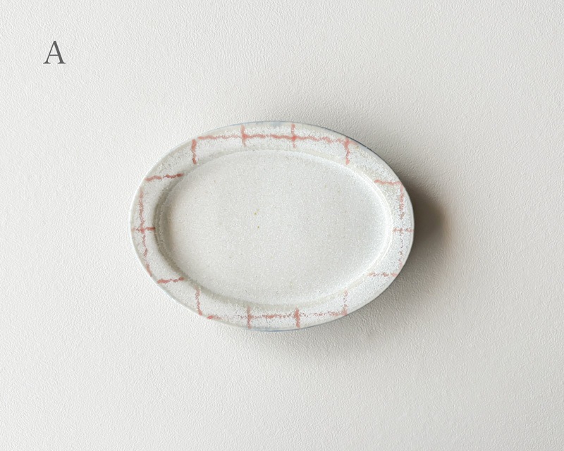 小渕祥子 オーバルプレート チェック柄