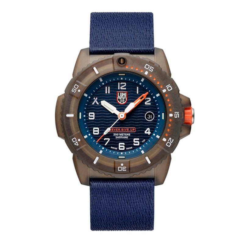 LUMINOX（ルミノックス）【世界限定1,500本】BEAR GRYLLS SURVIVAL ECO 