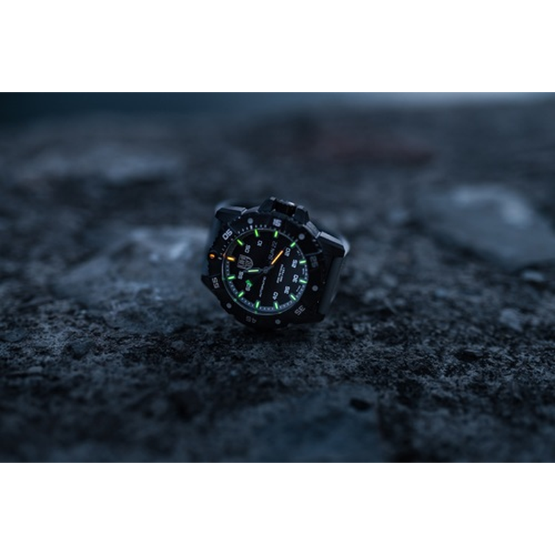 LUMINOX�ʥ�ߥΥå�����MASTER CARBON SEAL AUTOMATIC 3860 SERIES��Ref.3862��