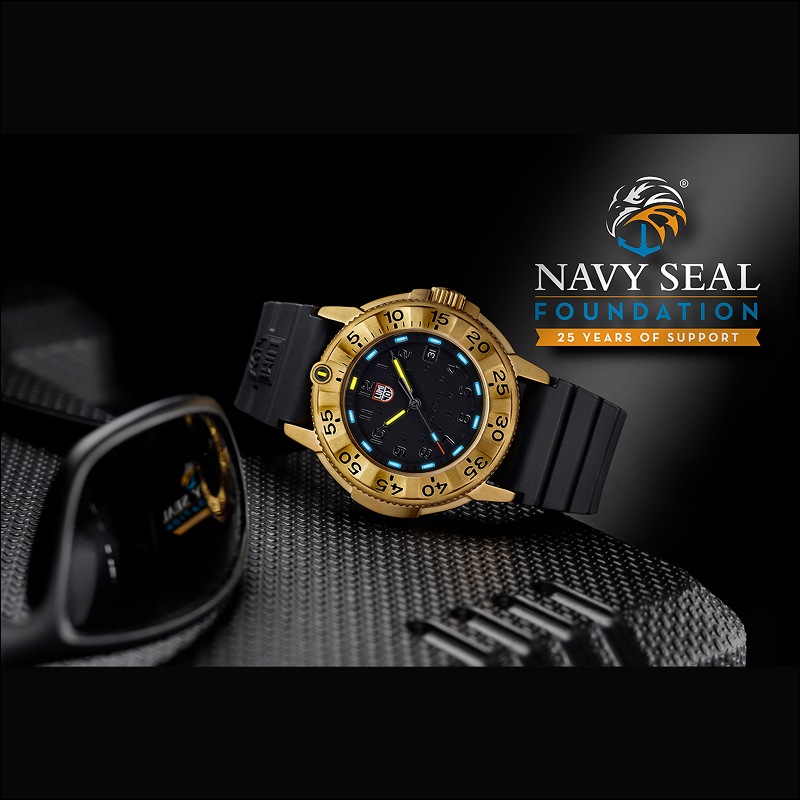 LUMINOX（ルミノックス）NAVY SEAL FOUNDATION 3200 SERIES【Ref.3221