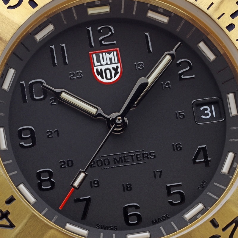 LUMINOX（ルミノックス）NAVY SEAL FOUNDATION 3200 SERIES【Ref.3221
