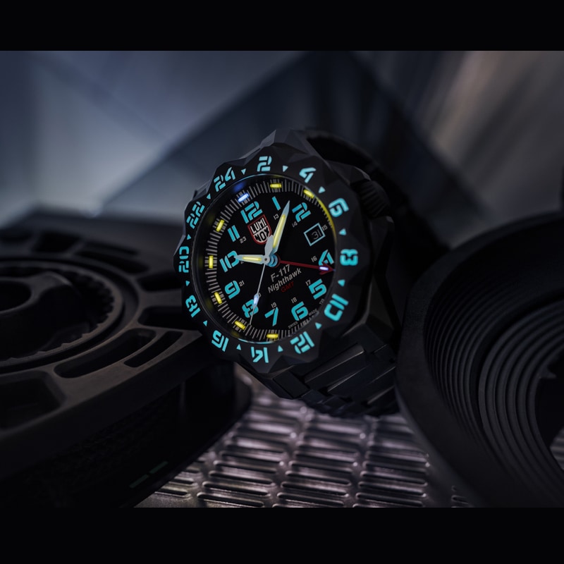 LUMINOX（ルミノックス）F-117 NIGHTHAWK& 6420 SERIES【Ref.6422 