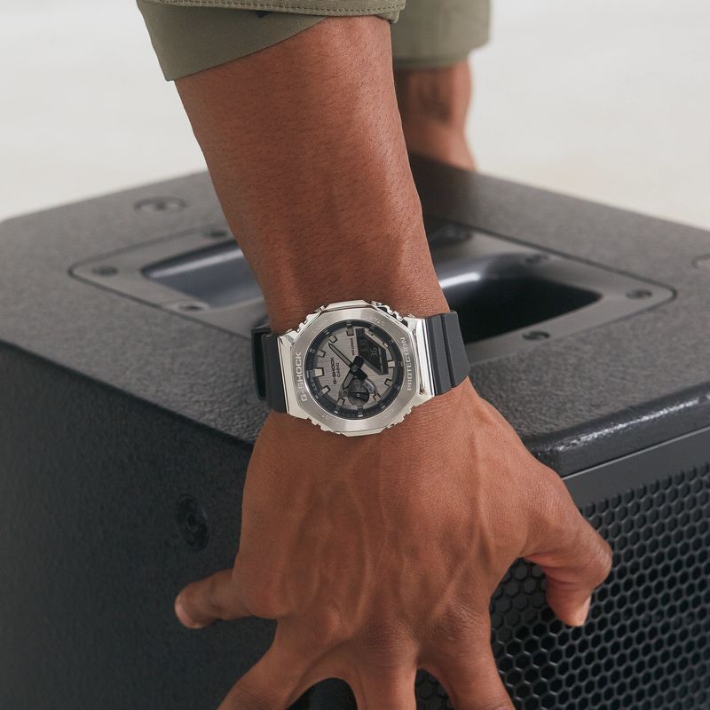 CASIO G-SHOCK（ジーショック）2100 SERIES アナデジ クォーツ【GM