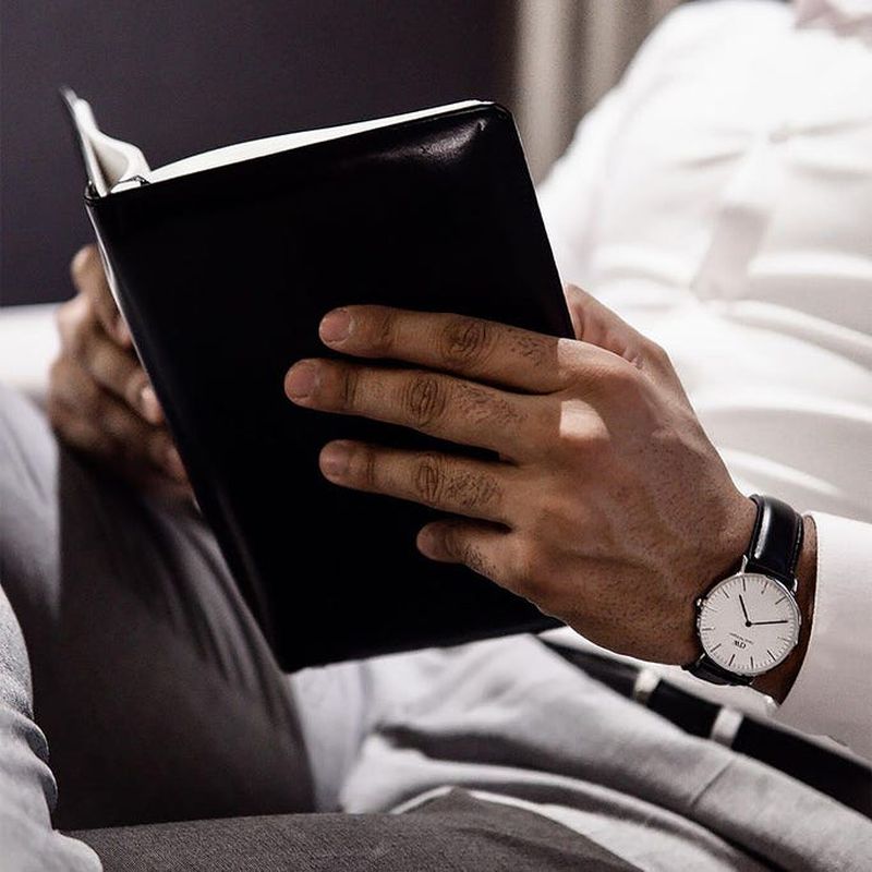 ダニエルウェリントンレザーベルト腕時計40㎜DW00100020