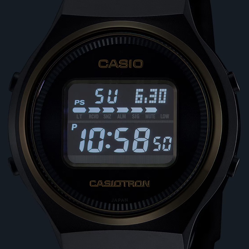 CASIO CASIOTRON�ʥ������ȥ���˥����������å�50��ǯ��ǰ��ǥ� Bluetooth ���ȥ����顼��TRN-50ZE-1AJR��