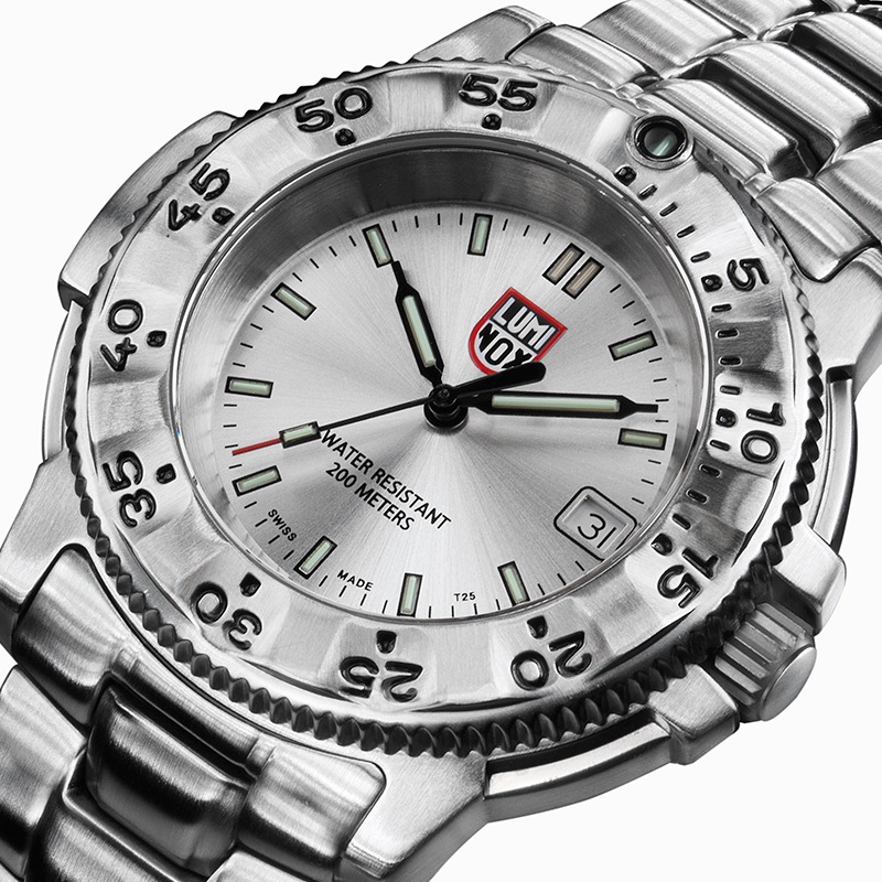 LUMINOX（ルミノックス）【日本限定】NAVY SEAL STEEL 3200